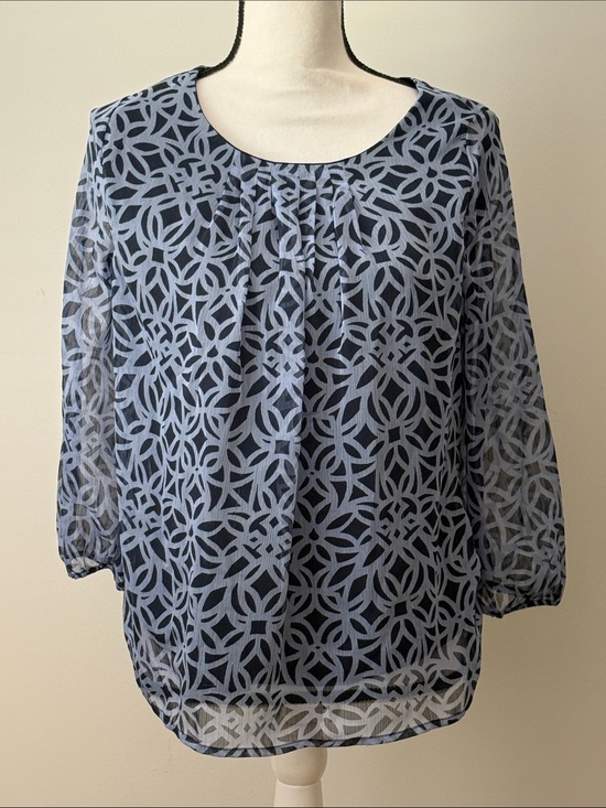 croft & barrow Tops - Croft & Barrow Women’s Navy Blue Patterned Chiffon Blouse